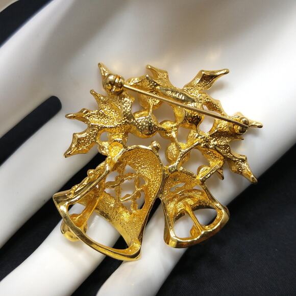 Avon Christmas Bells Brooch, Multicolored Rhinestones, 1960s Jewelry - Picture 5 of 10